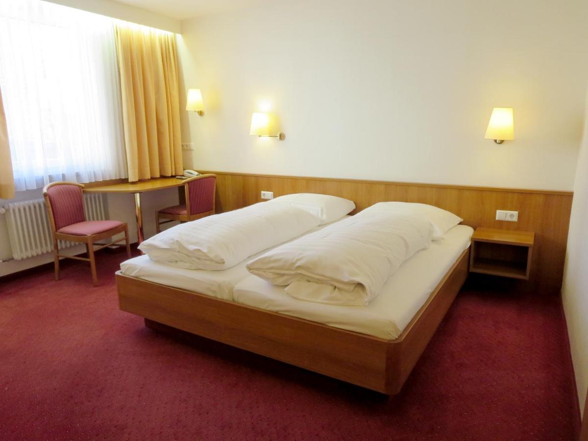 Hotel Find Stuttgart Bagian luar foto